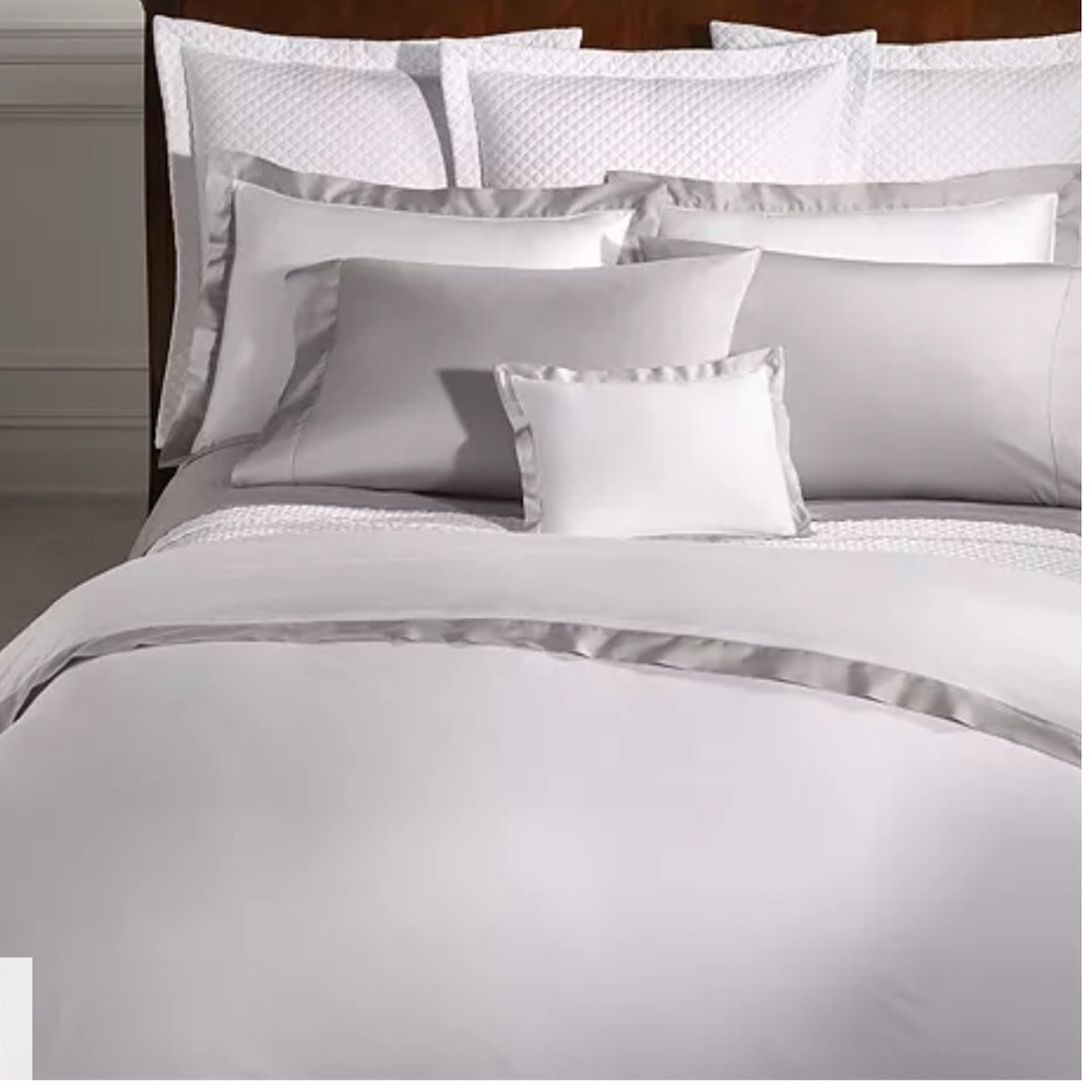 Ralph Lauren
RL Organic Sateen Two Standard Pillowcases.
